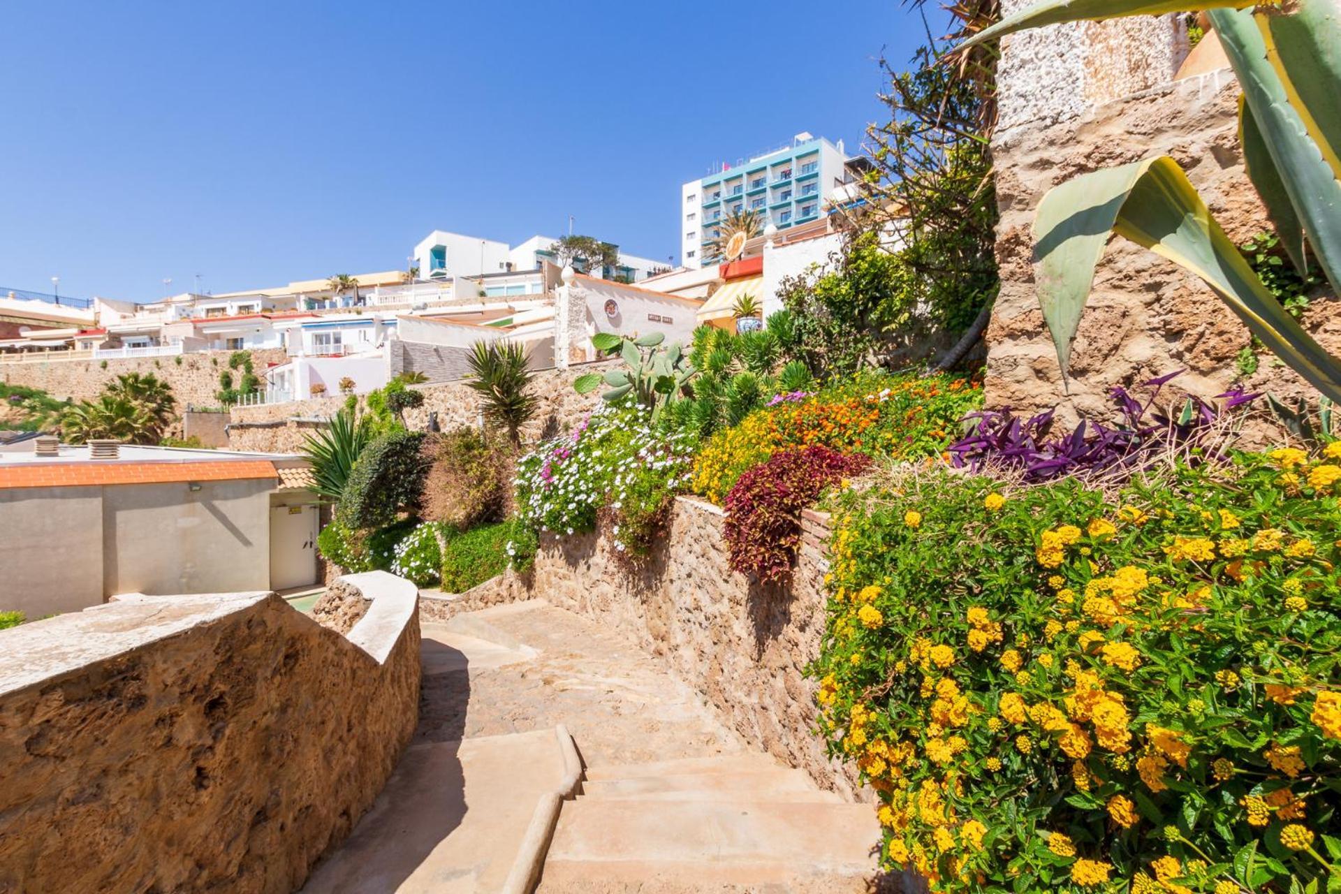Roca Chica - Parking - Frente Playa - Terraza - Wifi - Bajondillo Y Carihuela Apartment Torremolinos Luaran gambar