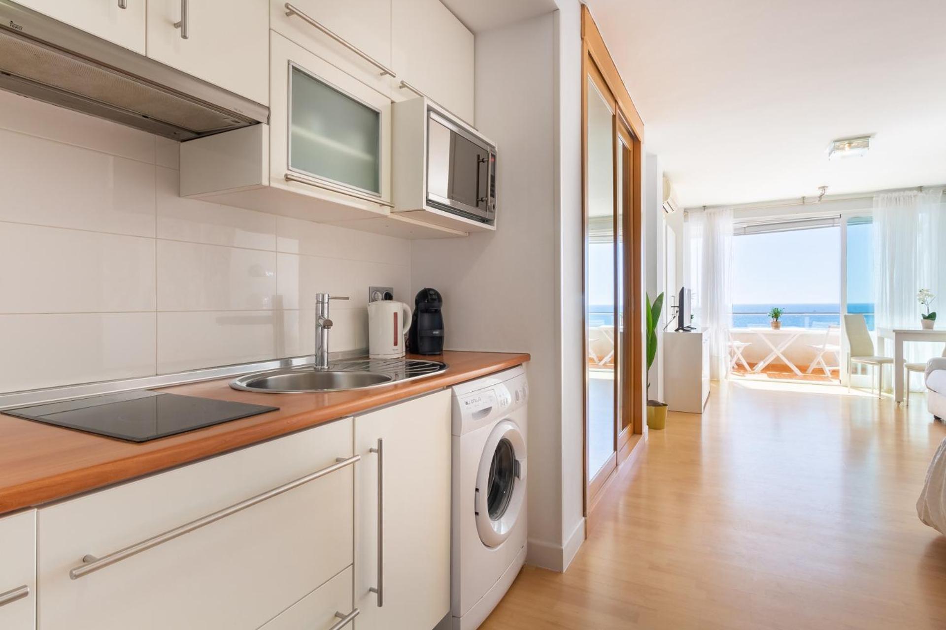 Roca Chica - Parking - Frente Playa - Terraza - Wifi - Bajondillo Y Carihuela Apartment Torremolinos Luaran gambar